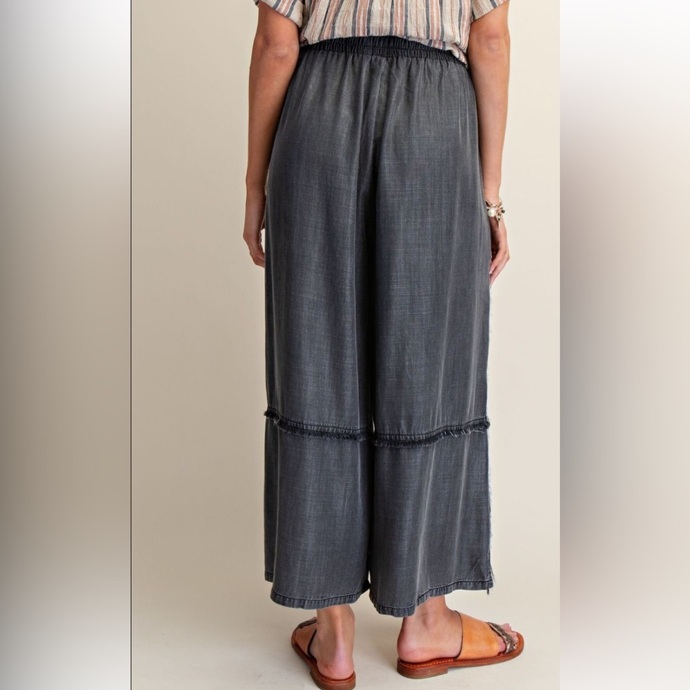Small - 3X  362 1-G ❤️ BLACK EASEL SELF FRAY WASHED CHAMBRAY PALAZZO
PLUS PANTS - Picture 3 of 5